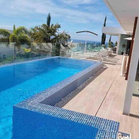Luxury Villa Rebeka - Heated Pool And Jacuzzi Costa Adeje  ภายนอก รูปภาพ