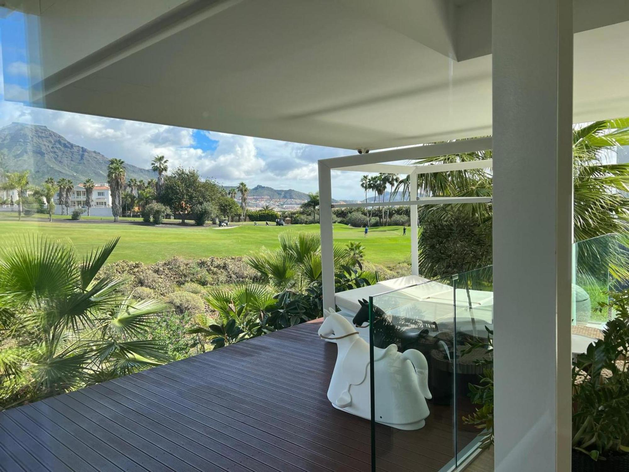 Luxury Villa Rebeka - Heated Pool And Jacuzzi Costa Adeje  ภายนอก รูปภาพ